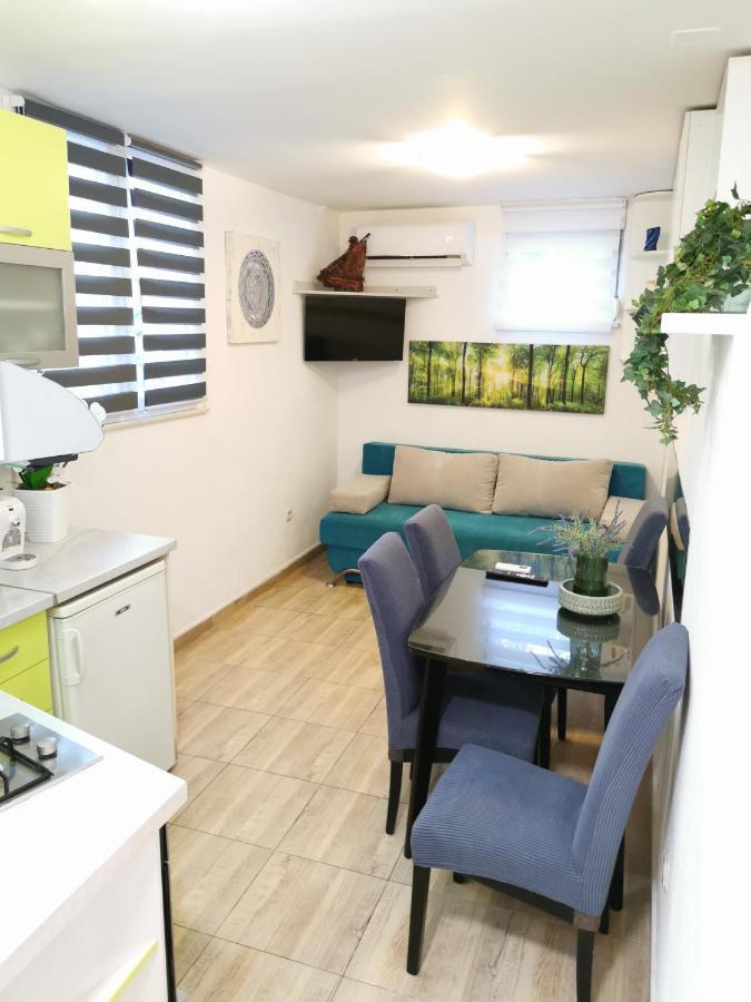 Jale Apartment Σπλιτ Εξωτερικό φωτογραφία